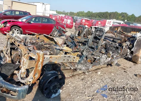 2024 Ford F-250 Xlt z USA, uszkodzony, nr VIN 1FT7W2BN3RED36291